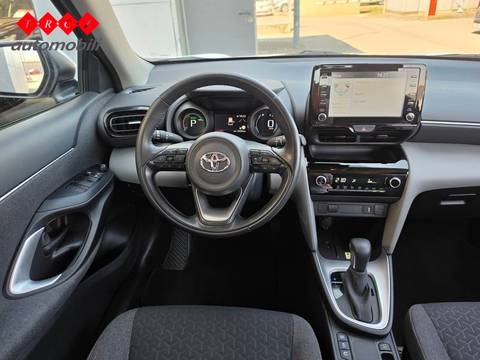 2022 Toyota Yaris — sličica 9