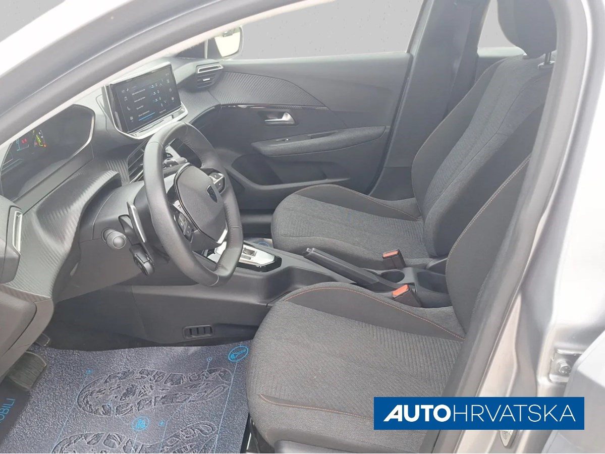 2025 Peugeot 208 — fotografija 11