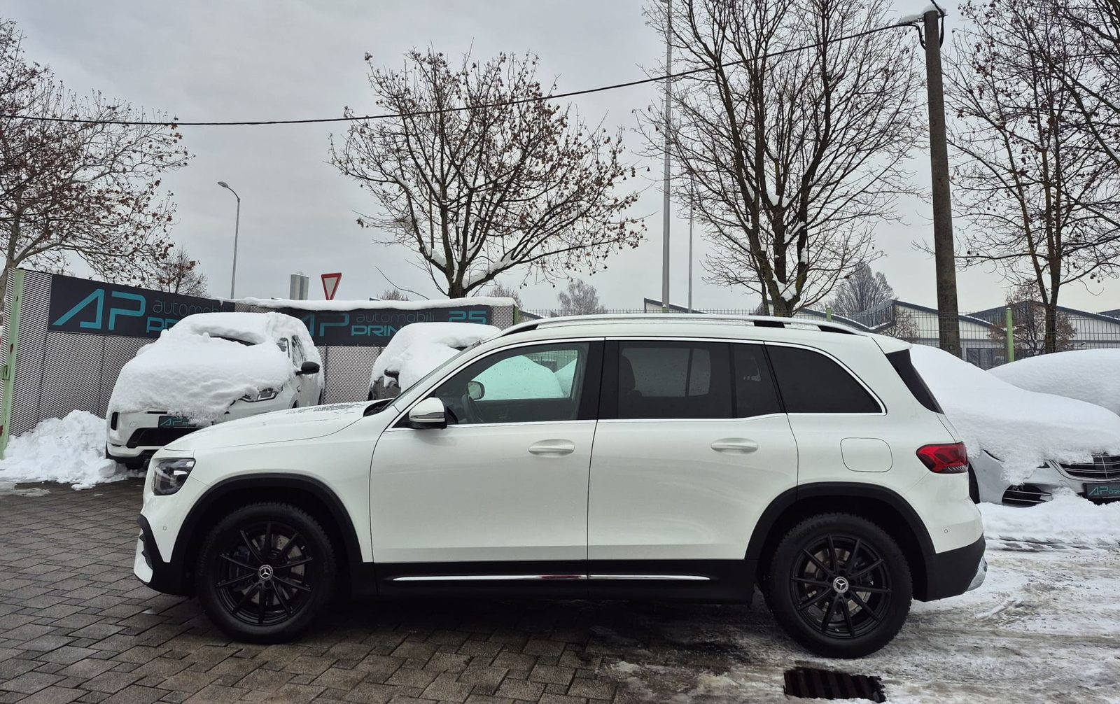 Mercedes-Benz GLB — fotografija 4