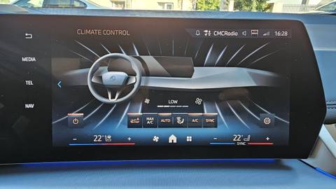 2025 BMW Serija 2 — sličica 23