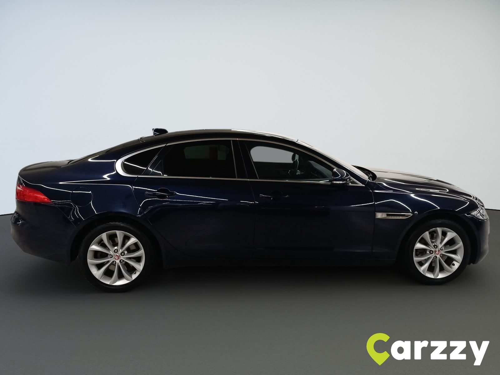 2021 Jaguar XF — fotografija 5