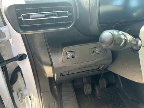 2026 Opel Combo — sličica 14
