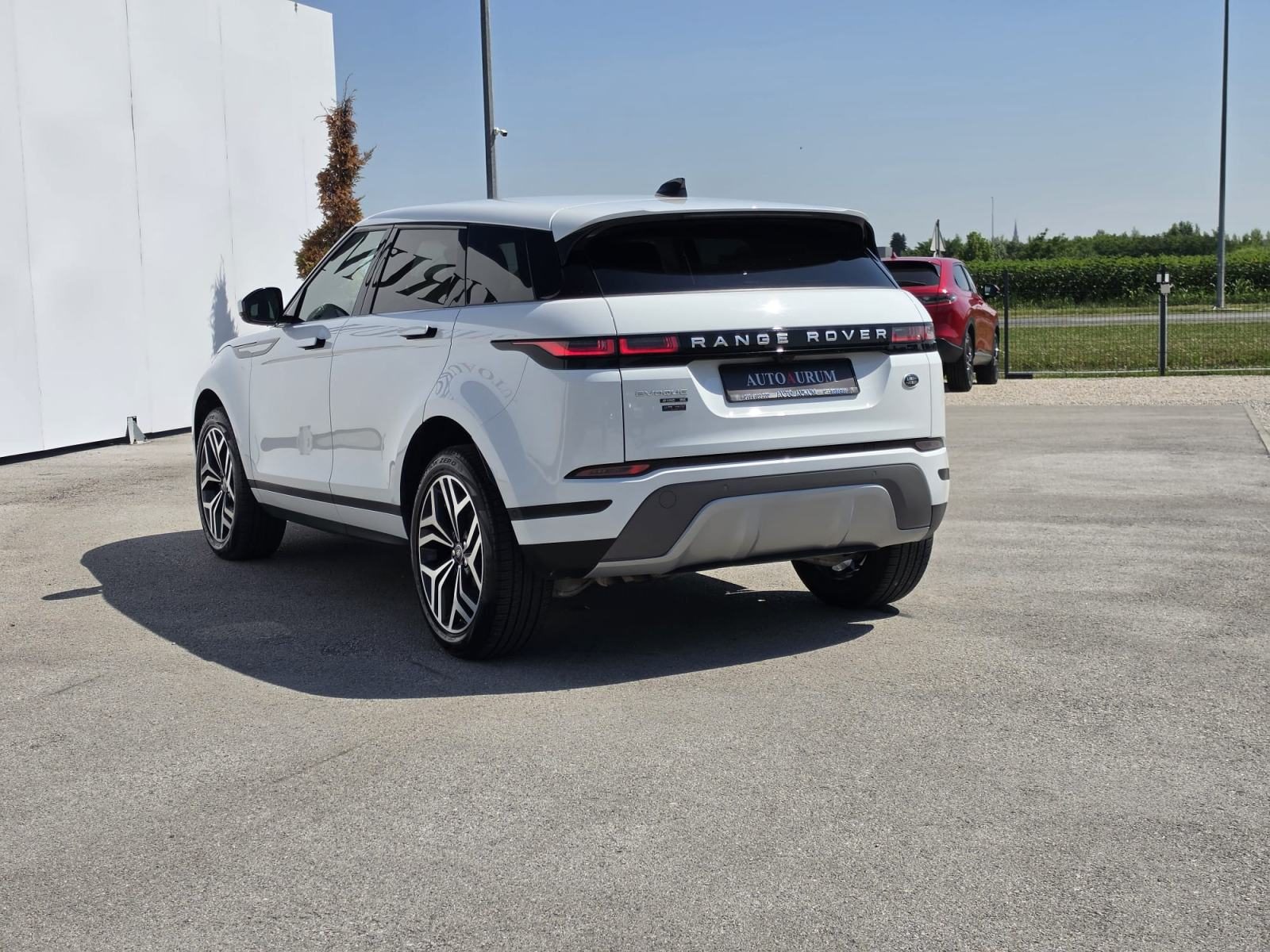 2020 Land Rover Range Rover Evoque — fotografija 3