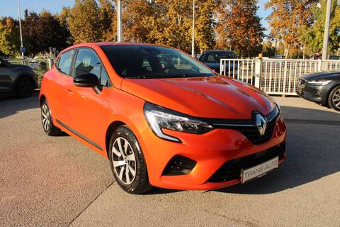 2023 Renault Clio — sličica 3