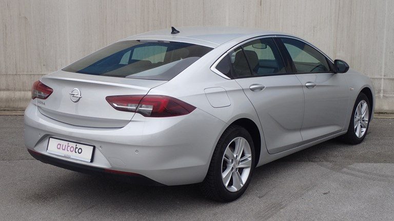 2022 Opel Insignia — fotografija 4
