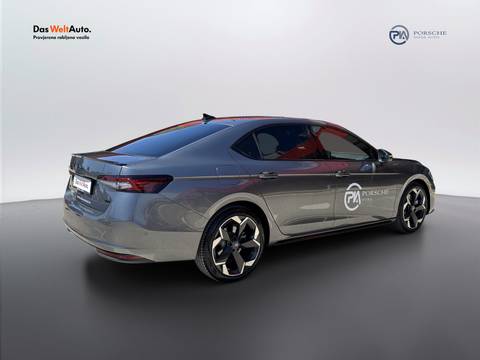 2026 Škoda Superb Sportline — sličica 5