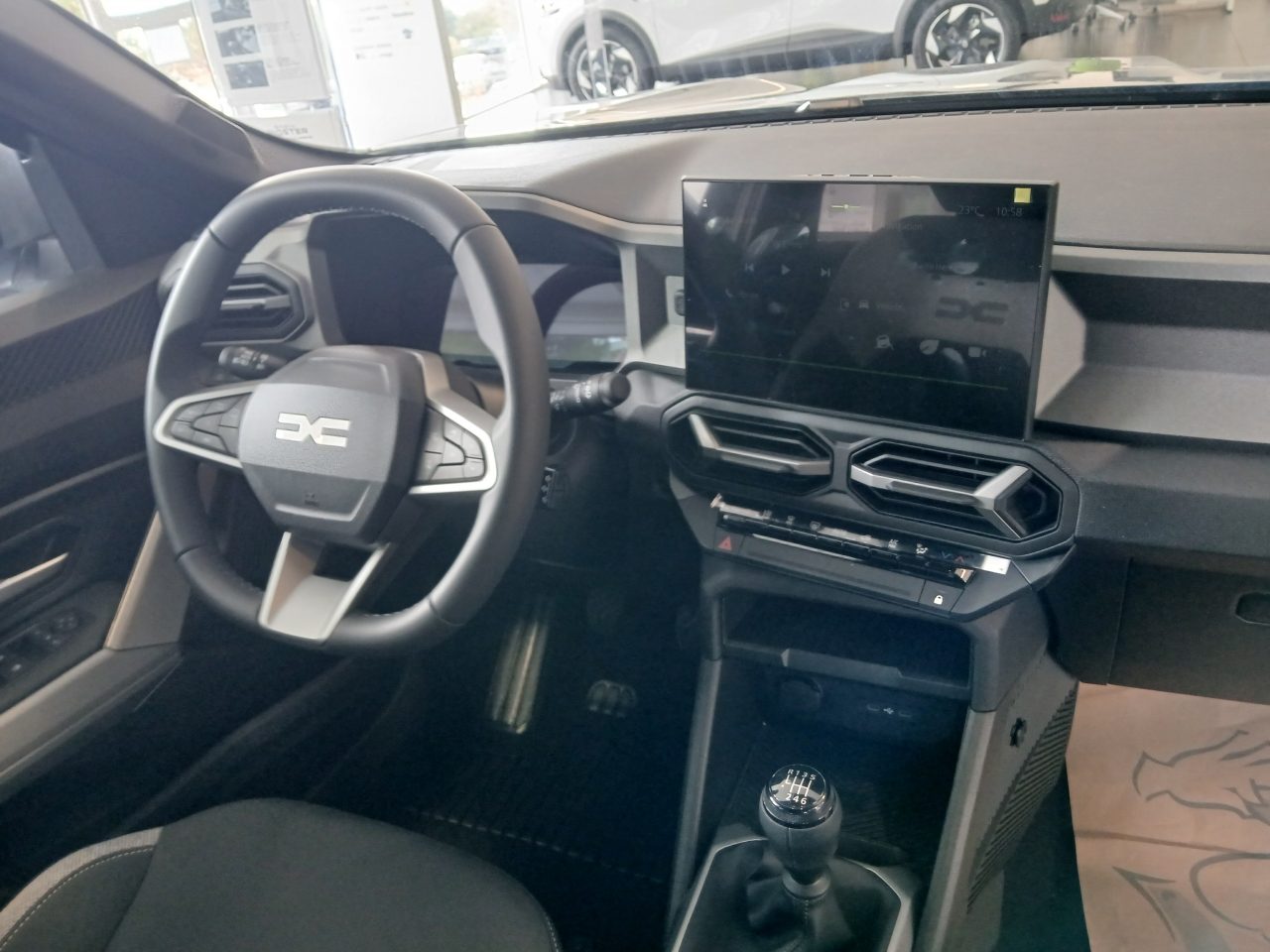 2026 Dacia Bigster — fotografija 14