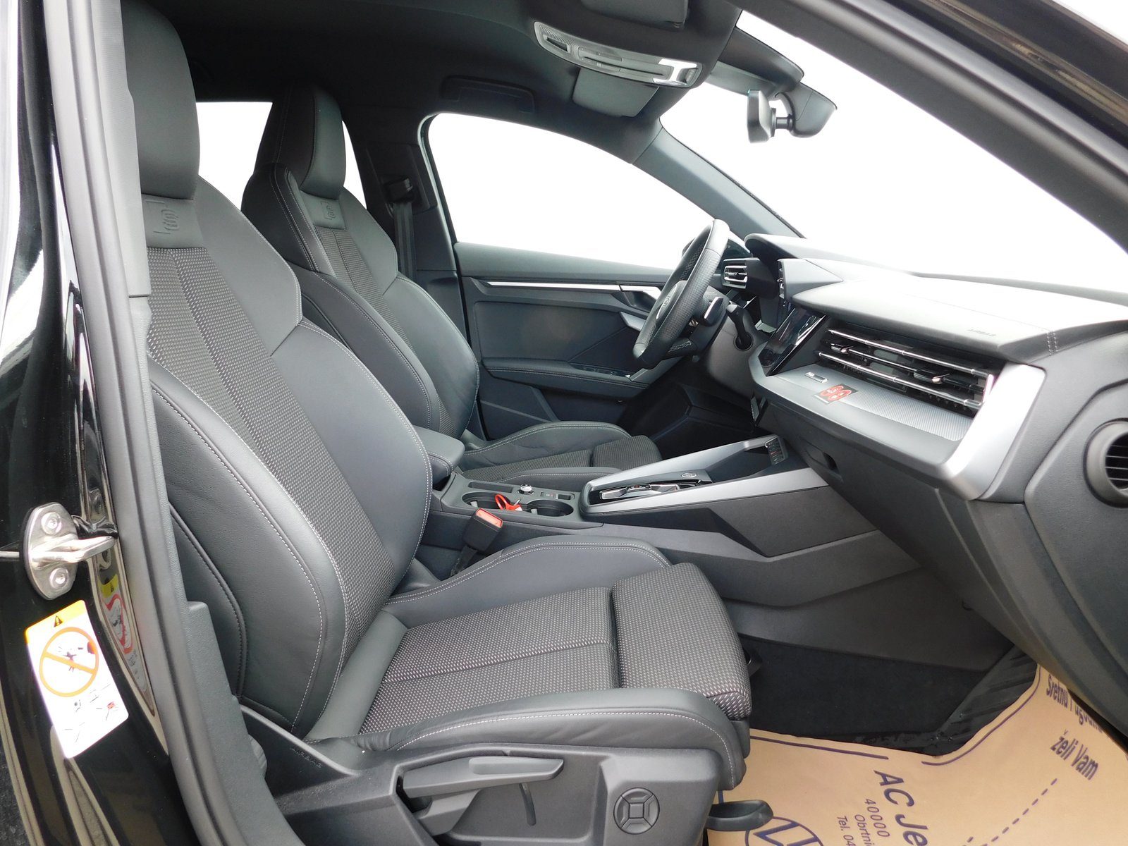 2025 Audi A3 Sportback S line — fotografija 12