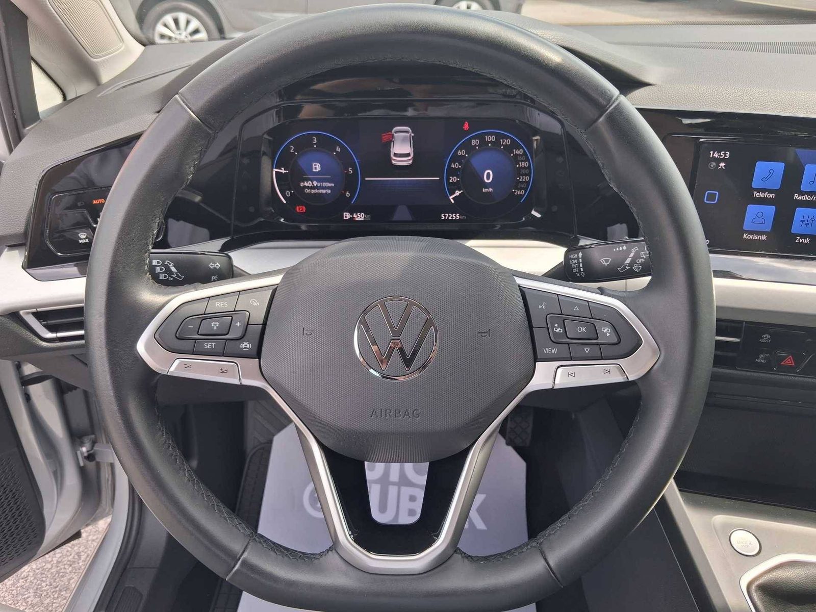 2024 Volkswagen Golf — fotografija 17
