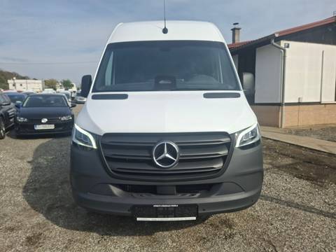 2025 Mercedes-Benz Sprinter — sličica 2