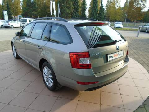 2016 Škoda Octavia Combi — sličica 6