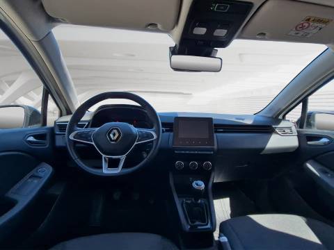 2023 Renault Clio — sličica 10