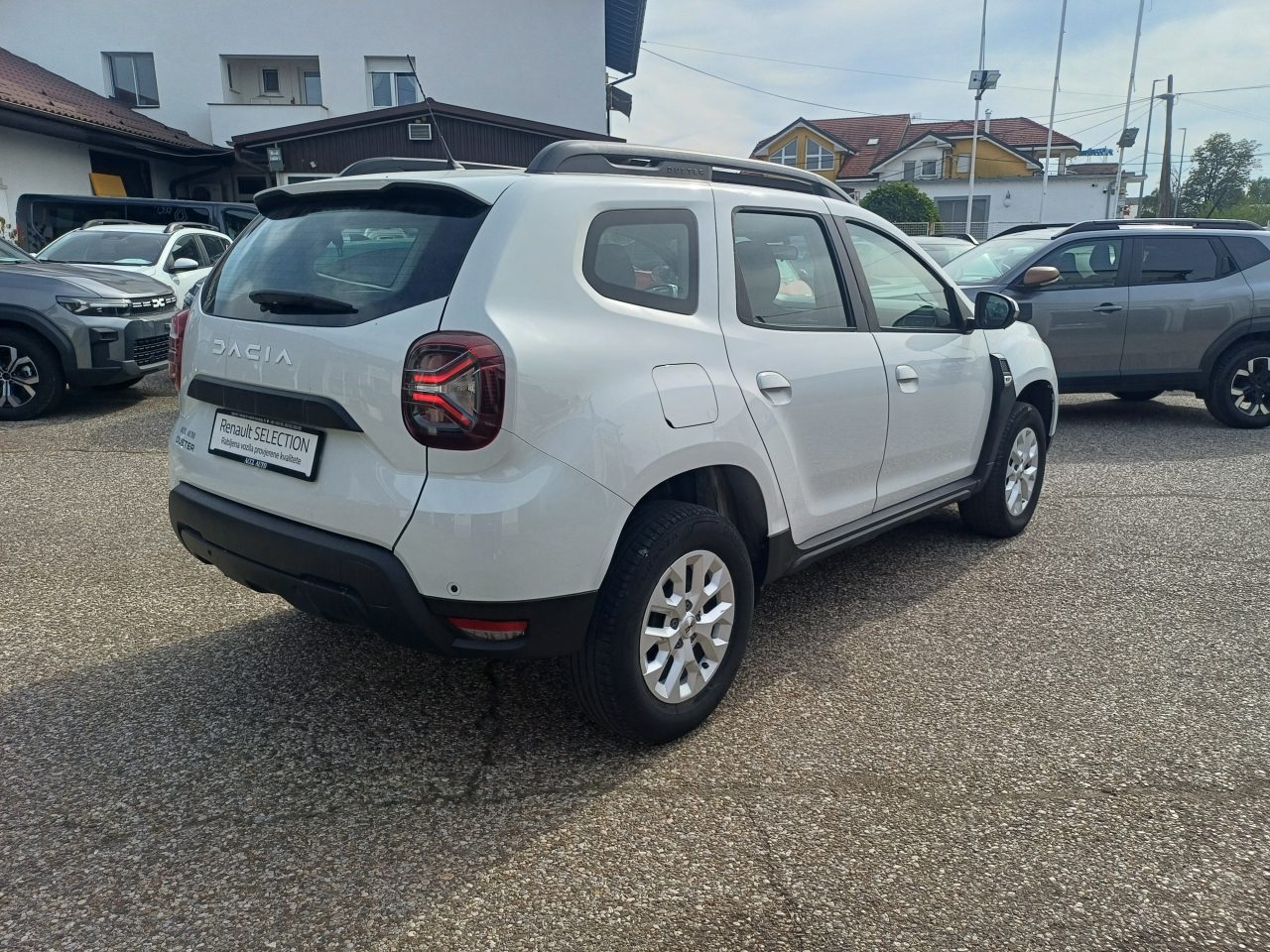 2024 Dacia Duster — fotografija 8