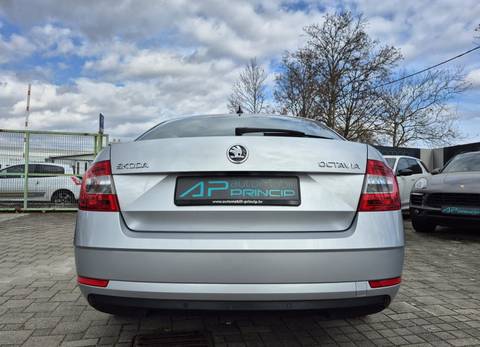 Škoda Octavia — sličica 5