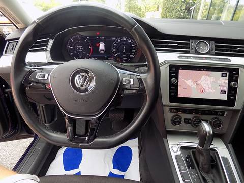2019 Volkswagen Passat — sličica 16