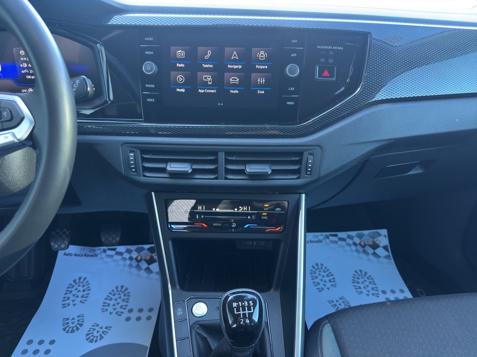 2025 Volkswagen Taigo — fotografija 15