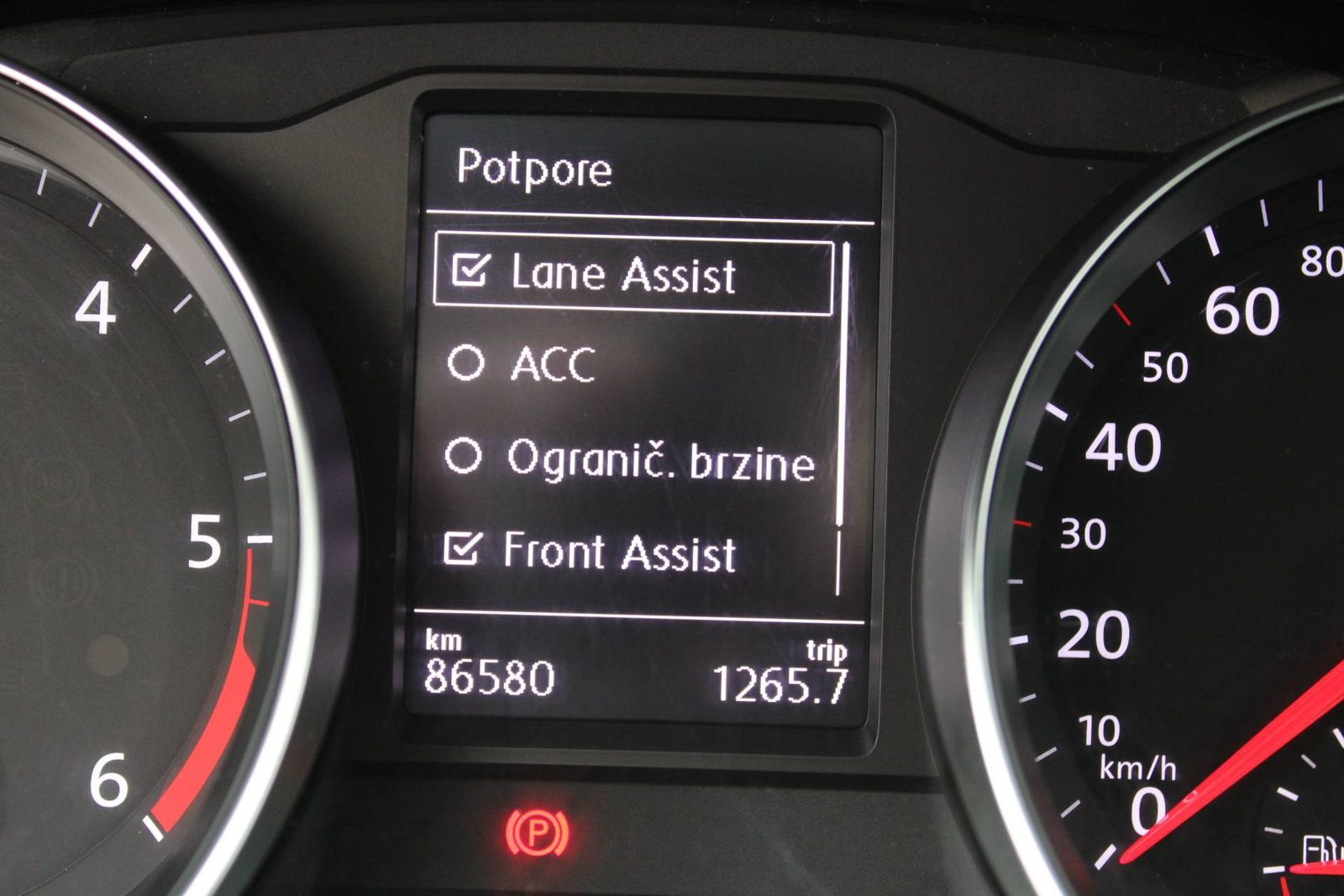 2021 Volkswagen Passat — fotografija 23
