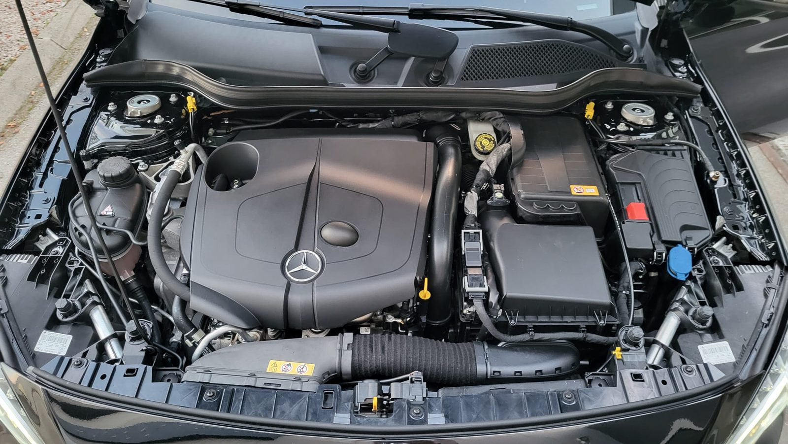 2015 Mercedes-Benz GLA — fotografija 7