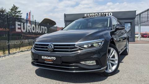 2023 Volkswagen Passat — sličica 2