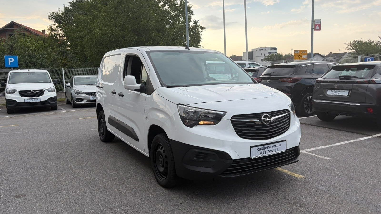 2021 Opel Combo van — fotografija 9