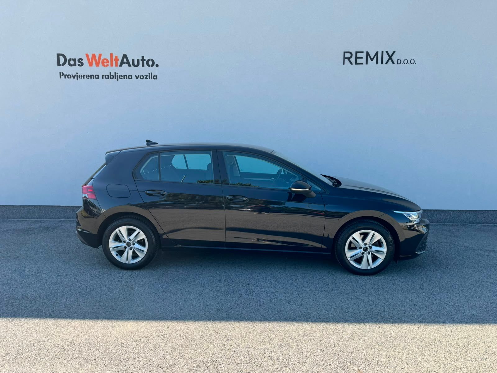2022 Volkswagen Golf — fotografija 4