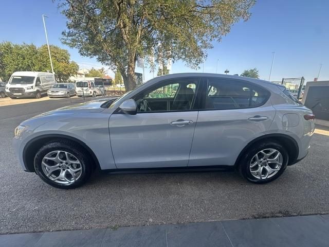 2021 Alfa Romeo Stelvio — fotografija 6