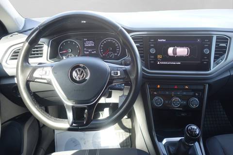 2018 Volkswagen T-Roc — sličica 10