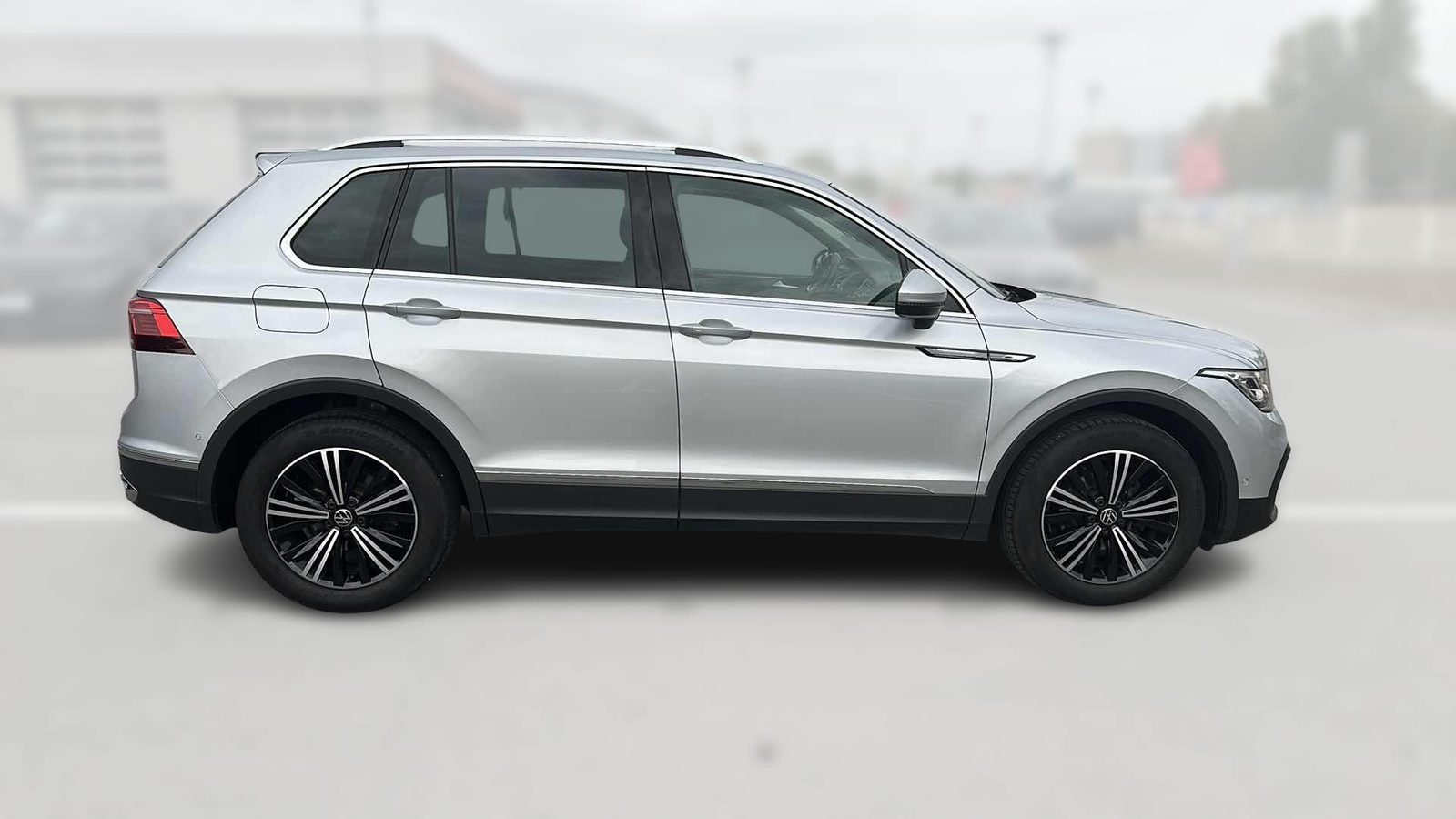 2021 Volkswagen Tiguan — fotografija 8