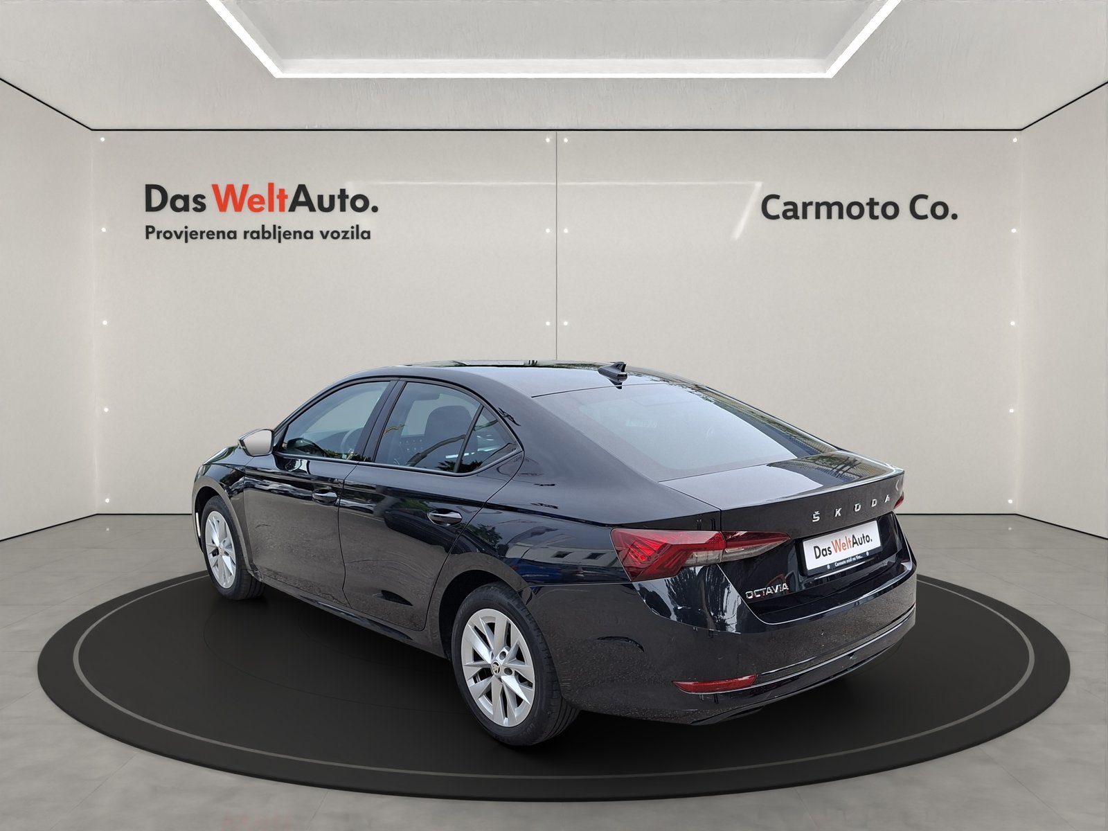 2022 Škoda Octavia — fotografija 3