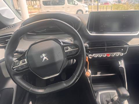 2020 Peugeot 208 — sličica 9
