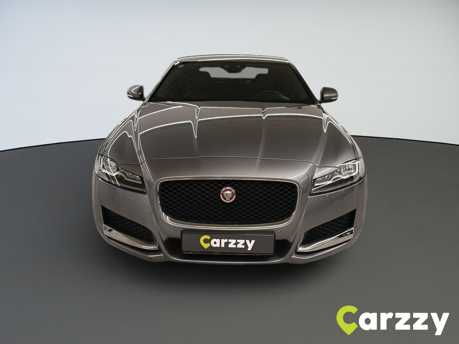 2021 Jaguar XF — fotografija 3