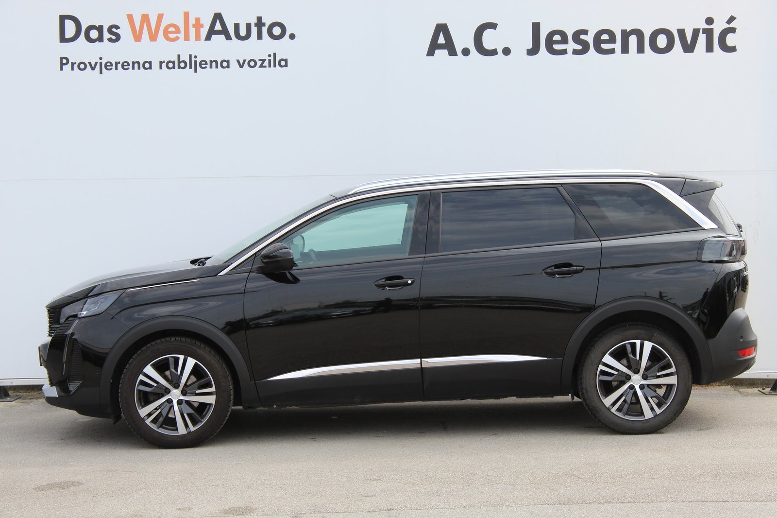2022 Peugeot 5008 — fotografija 6