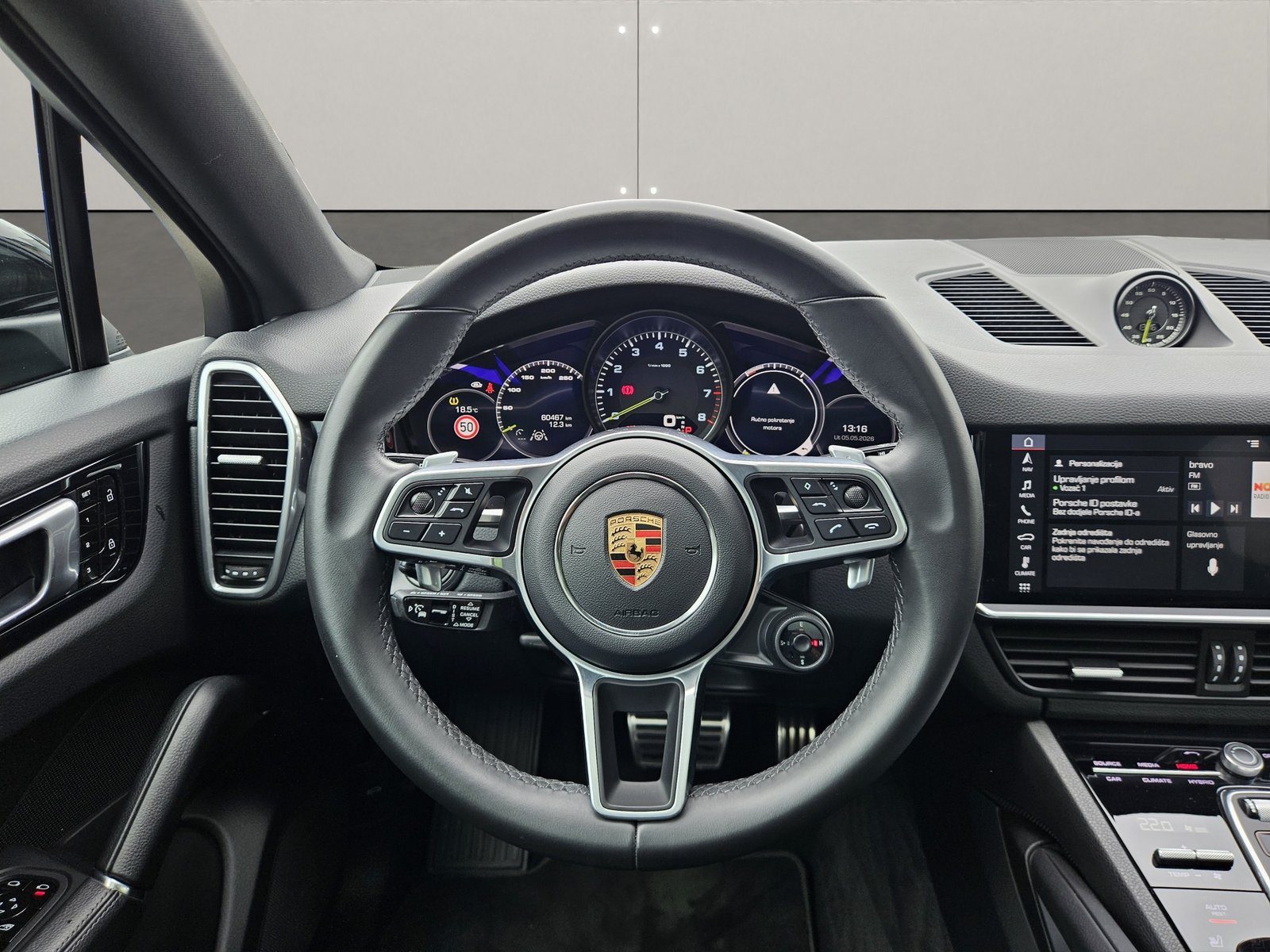 2020 Porsche Cayenne — fotografija 14