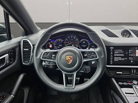 2020 Porsche Cayenne — sličica 14