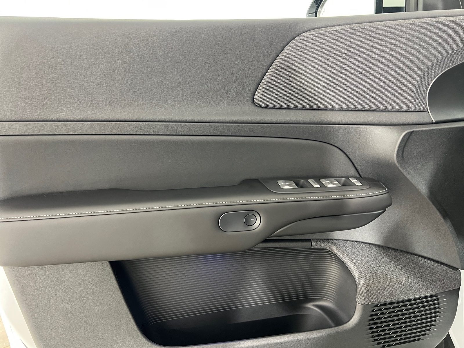 2025 XPENG G6 — fotografija 14