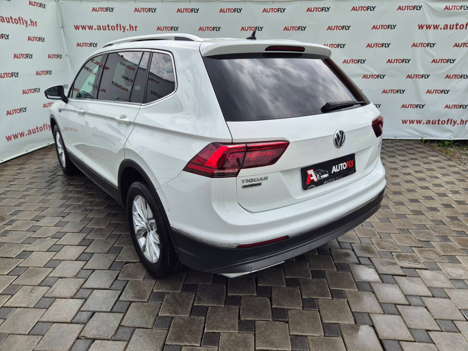 2019 Volkswagen Tiguan Highline — fotografija 6