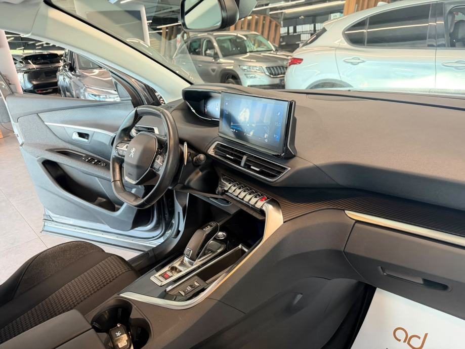 2021 Peugeot 3008 — fotografija 21