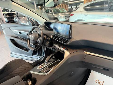 2021 Peugeot 3008 — sličica 21