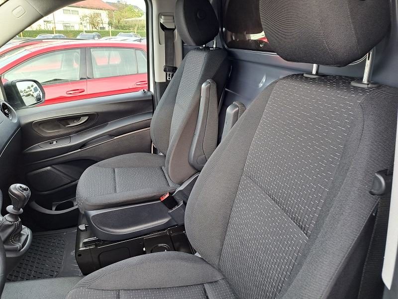 2021 Mercedes-Benz Vito — fotografija 12