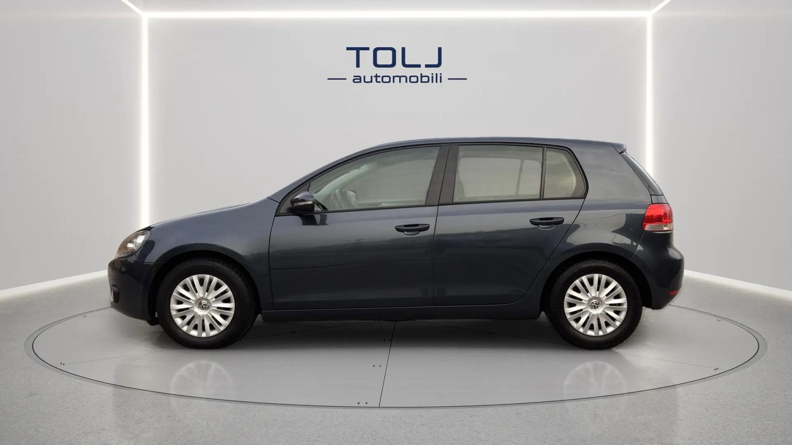 2010 Volkswagen Golf — fotografija 3