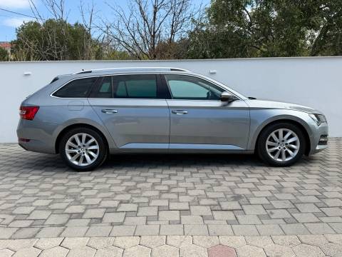 2021 Škoda Superb — sličica 8