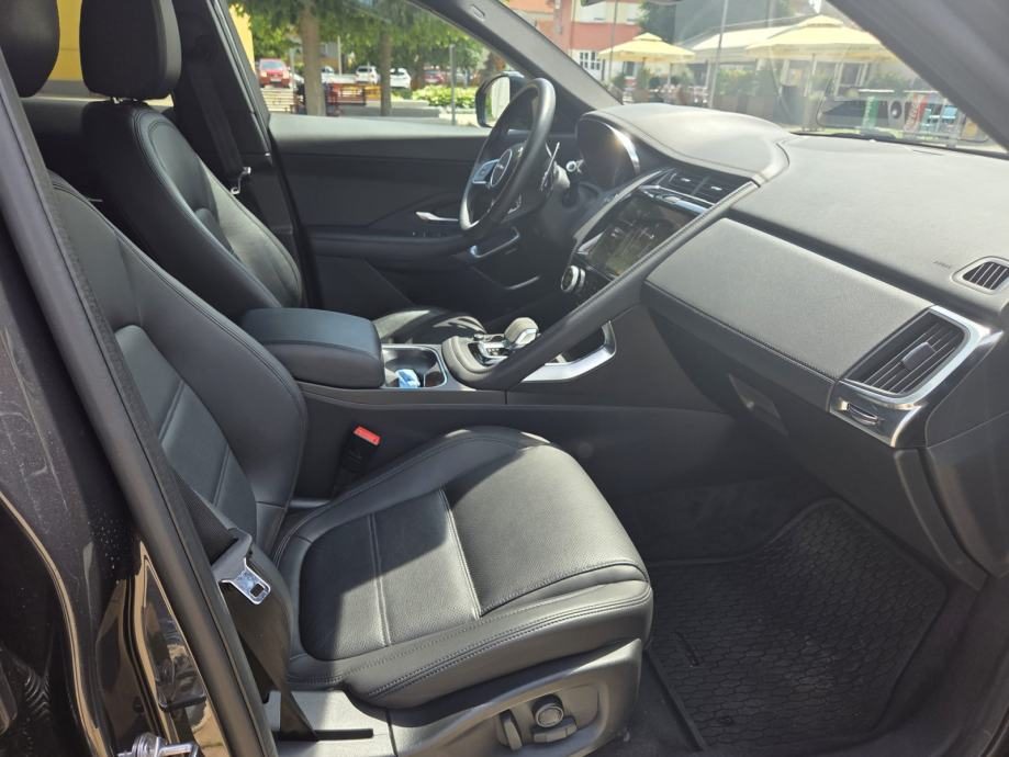 2023 Jaguar E-Pace — fotografija 11
