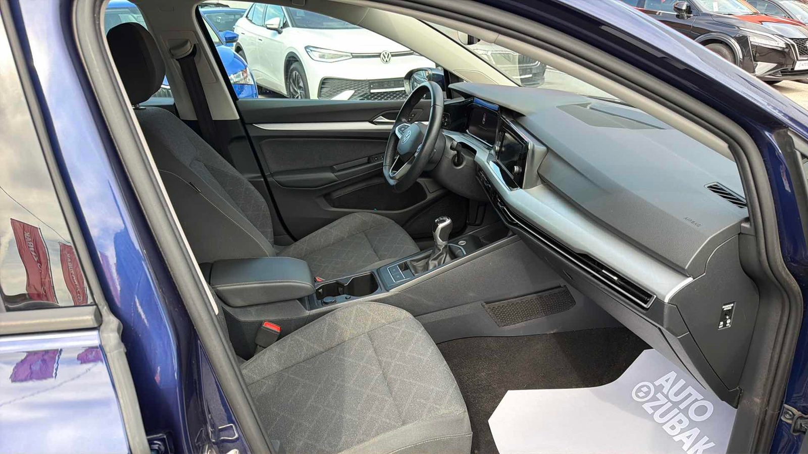 2024 Volkswagen Golf — fotografija 9