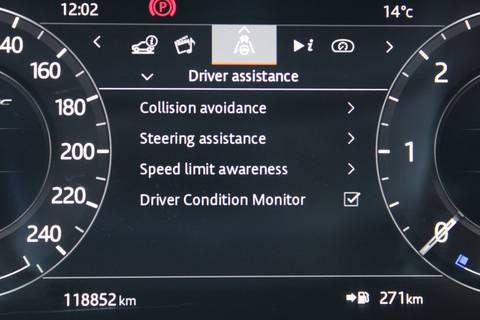 2019 Land Rover Range Rover Velar — sličica 24