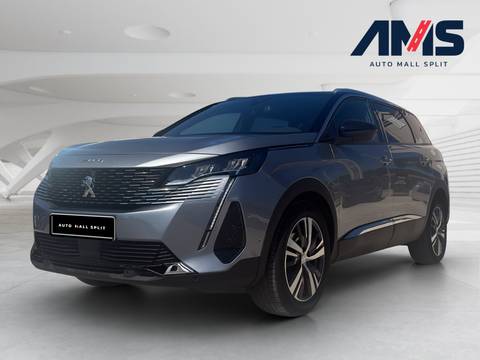 2023 Peugeot 5008