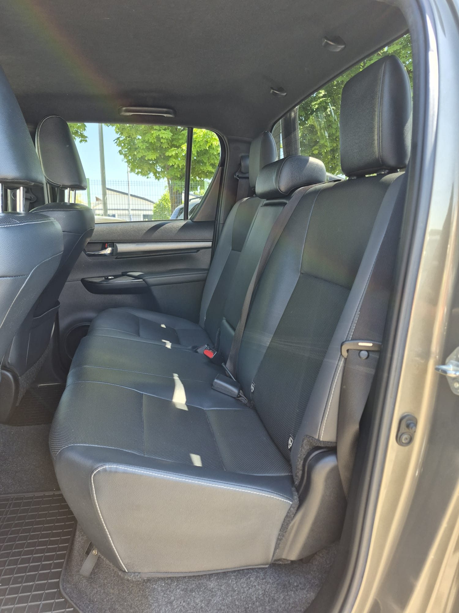 2021 Toyota Hilux — fotografija 25
