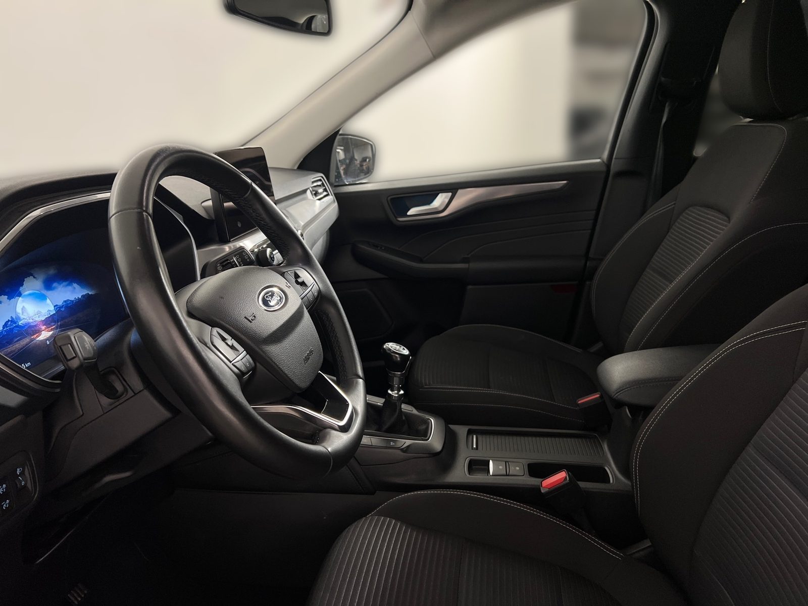 2023 Ford Kuga — fotografija 13