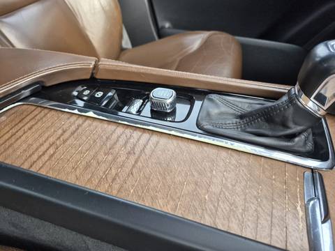 2018 Volvo XC90 — sličica 15