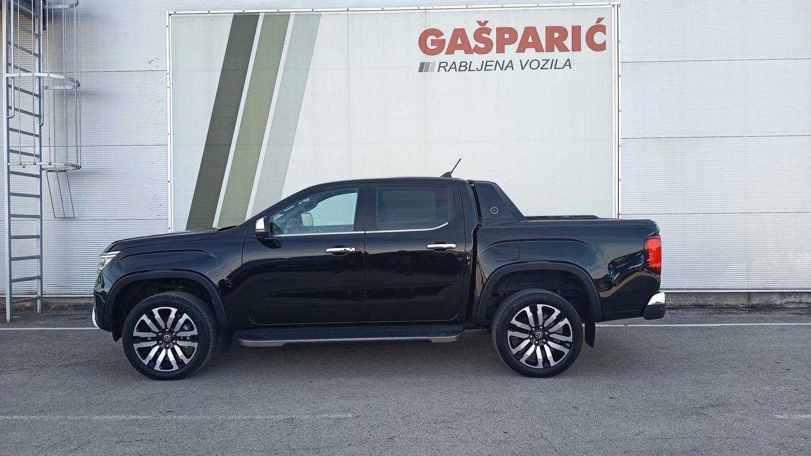2023 Volkswagen Amarok — fotografija 5