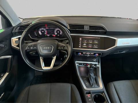 2019 Audi Q3 — sličica 11